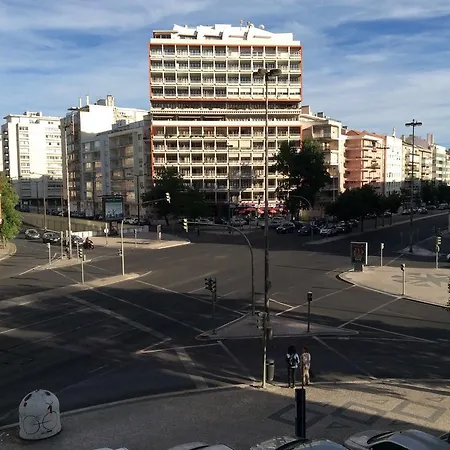 招待所 4u Iv Airport