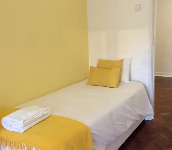 Guest house 4u Iv Airport Lisbon