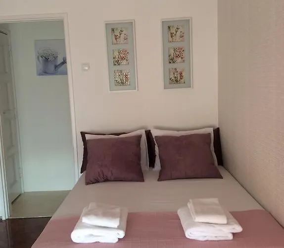 Guest house 4u Iv Airport Lisbon