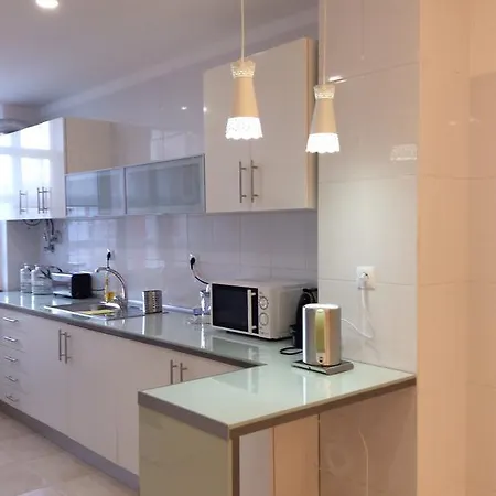 Guest house 4u Iv Airport *